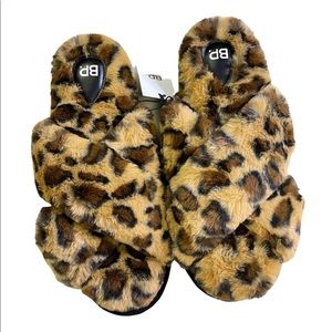 BP. Women’s slipper